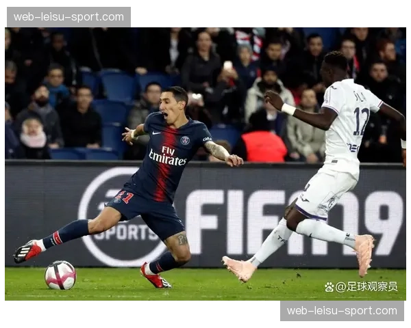 现场观察:图卢兹主场球迷噪音对客队组织转换进攻的影响 现场观察:图卢兹主场球迷噪音对客队组织转换进攻的影响